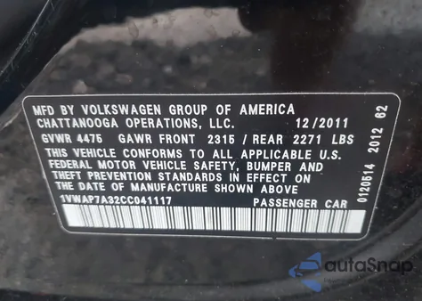 2012 Volkswagen Passat 2.5L S z USA, uszkodzony, nr VIN 1VWAP7A32CC041117